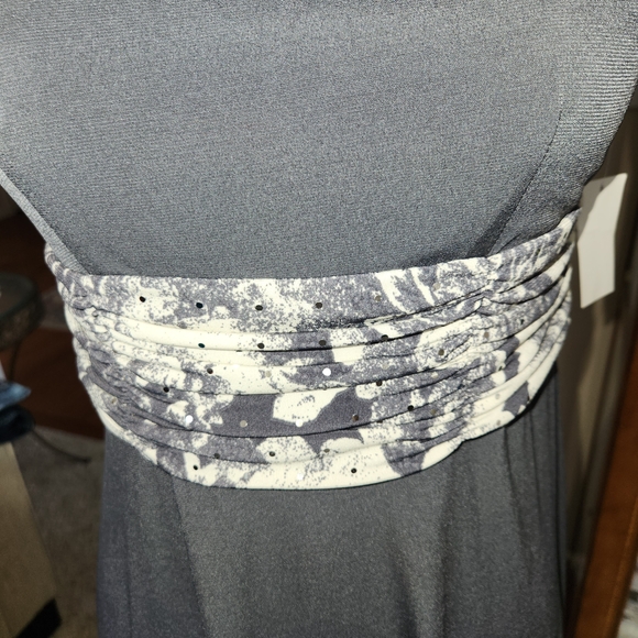 NWT Jessica Howard 2 Piece Elegant Dress & Jacket Size 6P Grey/Violet & Sparkle - Picture 12 of 12